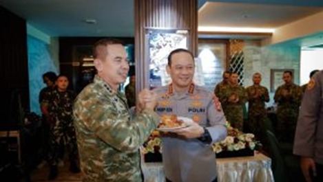 Sinergi Tanpa Batas, Polda Metro Jaya Hadiri Syukuran HUT ke-81 TNI di Makodam Jaya
